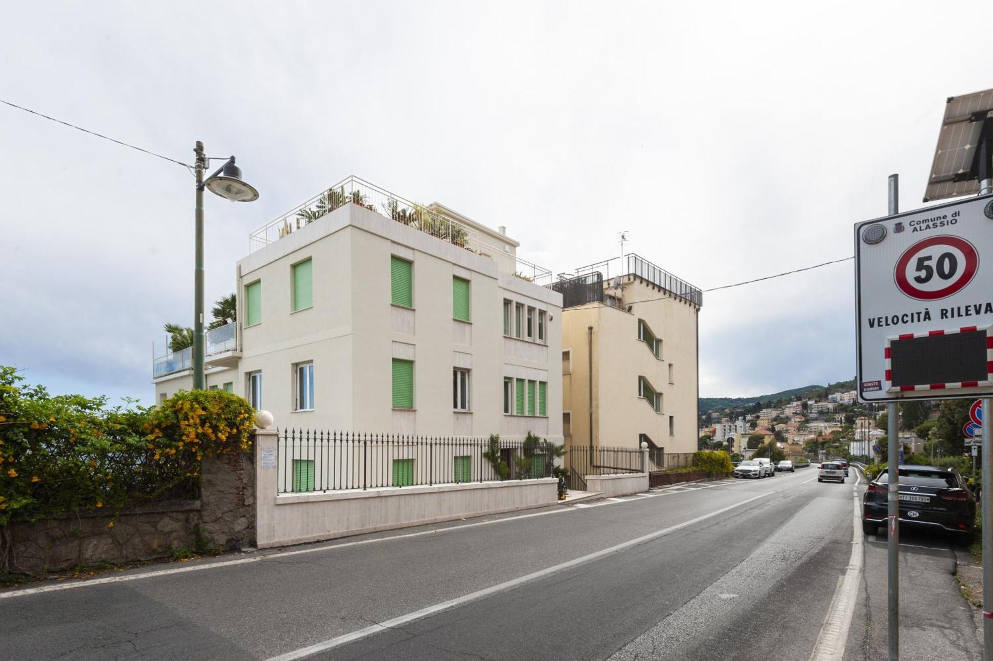 Blue Apartment - Studio By Wonderful Italy Alassio Exterior photo